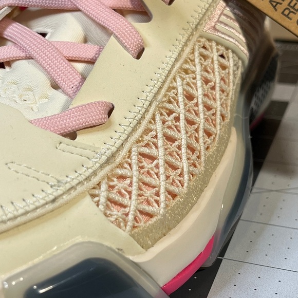 Jordan XXXVIII BRAND NEW
‘Fresh start’ 38 - Picture 7 of 16